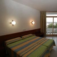 Riviera Hotel1