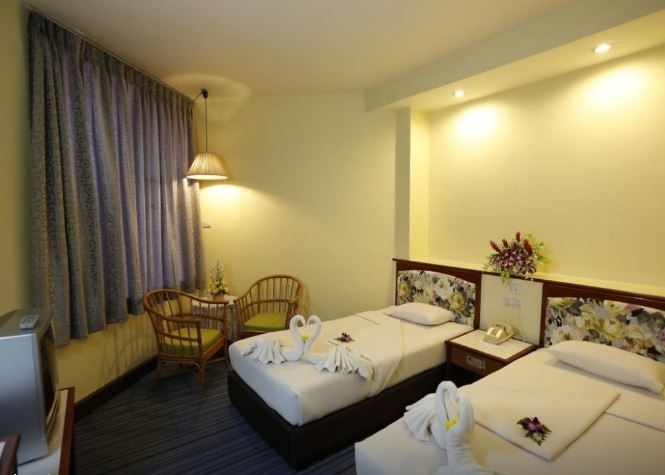 โรงแรมจันทร์สม พลาซา ชุมพร (Jansom Plaza Chumphon Hotel)4