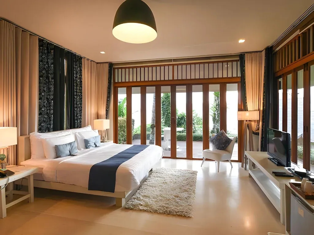 เดอะ บลู สกาย รีสอร์ท แอท ระนอง (The Blue Sky Resort@ Ranong)4