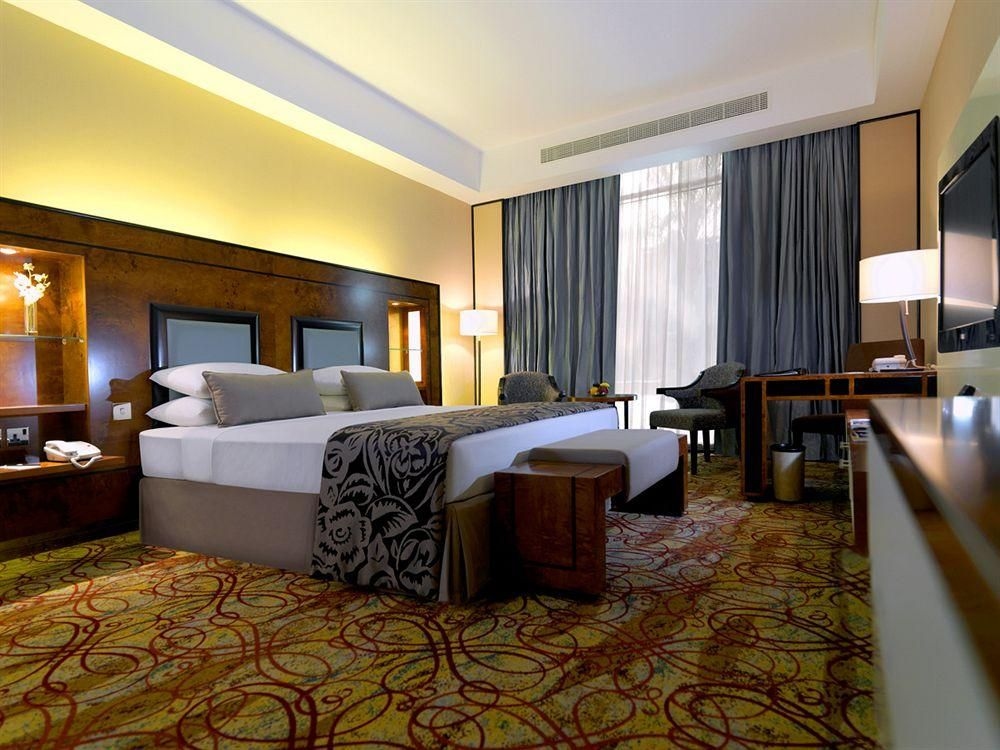 Millennium Dubai Airport Hotel3