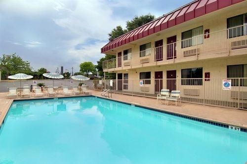 Red Roof Inn - Lackland1