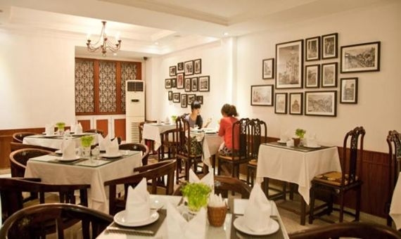 Oriental Central Hotel4