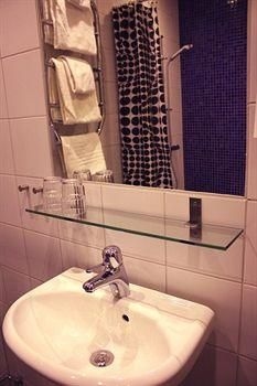 Comfort Hotel Bristol4