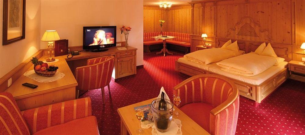 Hotel Alpenland1
