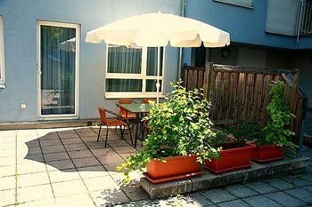 Vacha Vienna2