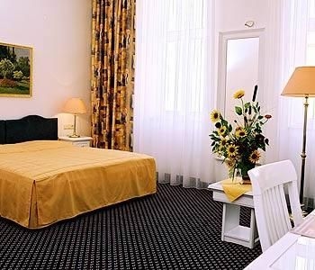 Hotel Adlon4