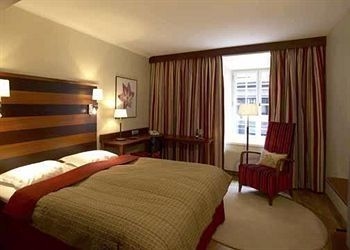 Clarion Hotel Grand0