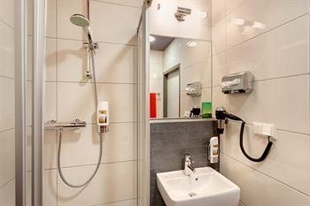 MEININGER Hotel Wien Downtown Sissi1