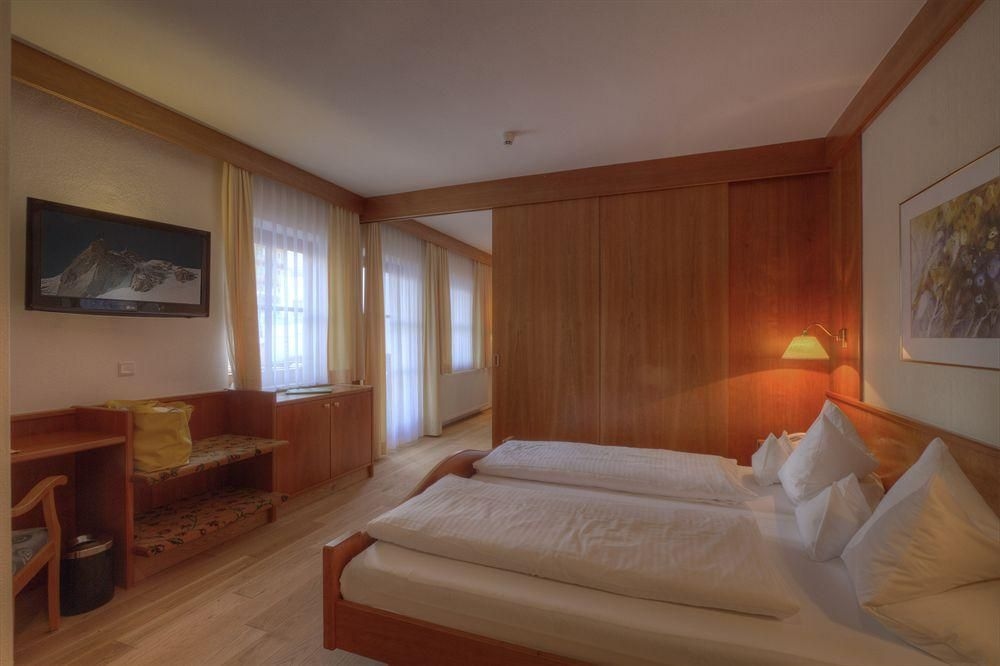 Gartenhotel Crystal1