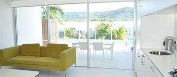 Pool Port Douglas0