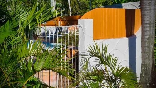 Paradise Court Holiday Units (Paradise Court)4