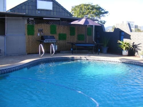 โมเทล ลอดจ์ (Motel Lodge)1