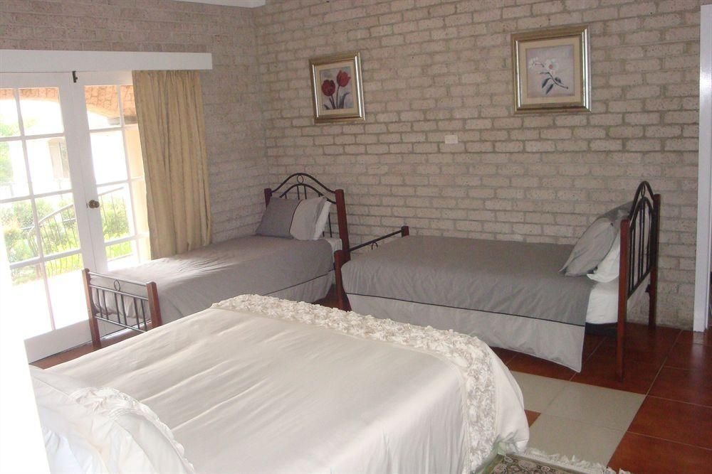 Caroline Bay Getaway1