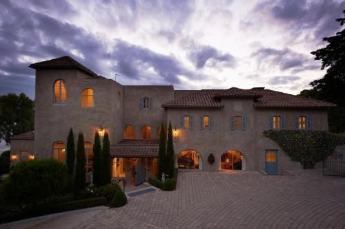 Villa Howden0