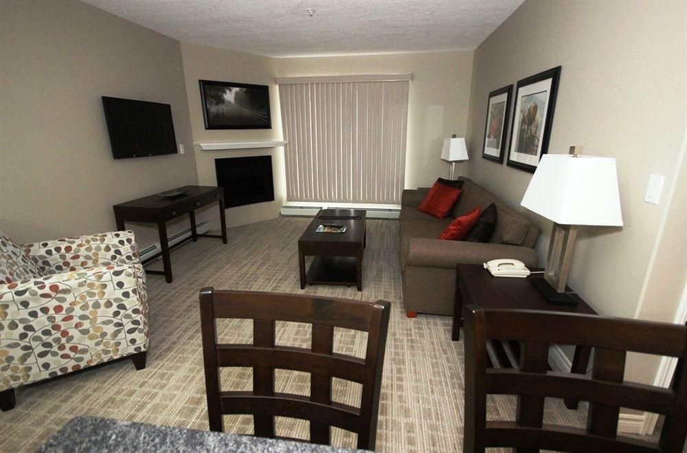 CANTERRA SUITES EXECUTIVE HOTE2