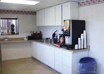 Days Inn Cranston/ Providence4