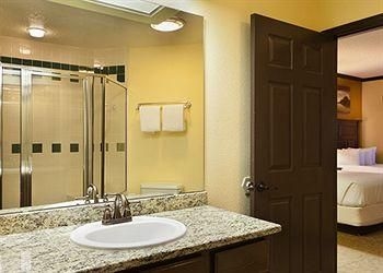 Bluegreen Vacations Grande Villas at World Golf Village4