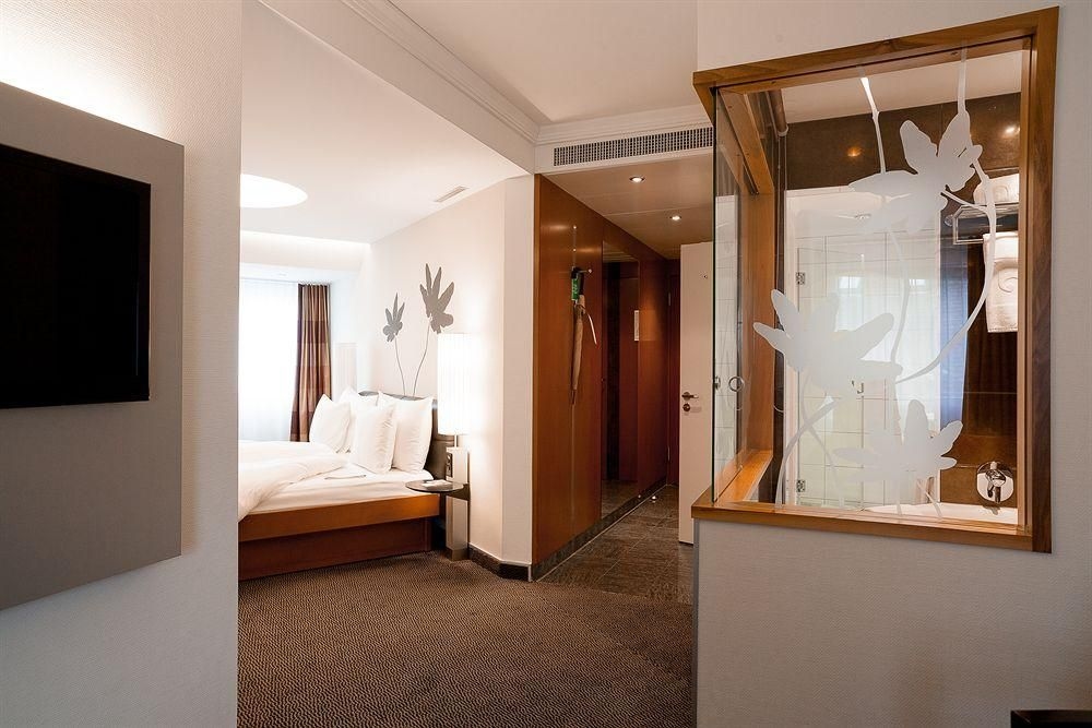 Hotel Basel1