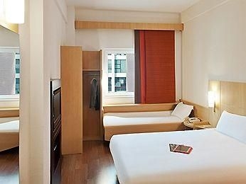 ibis Ningbo Qianhu3