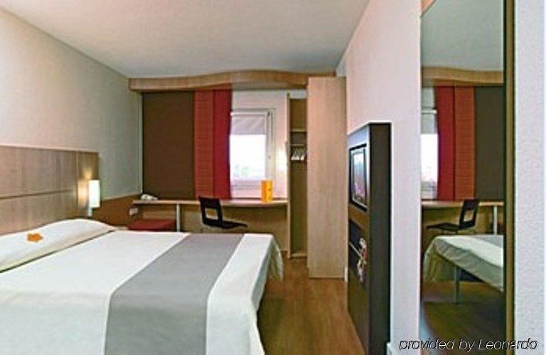 Ibis Shenyang Tiexi0