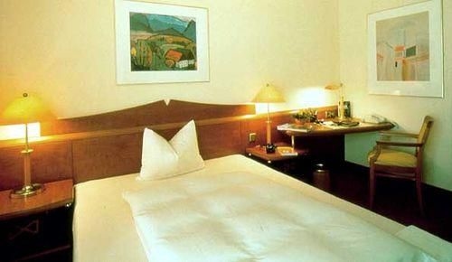 PARK HOTEL AHRENSBURG2