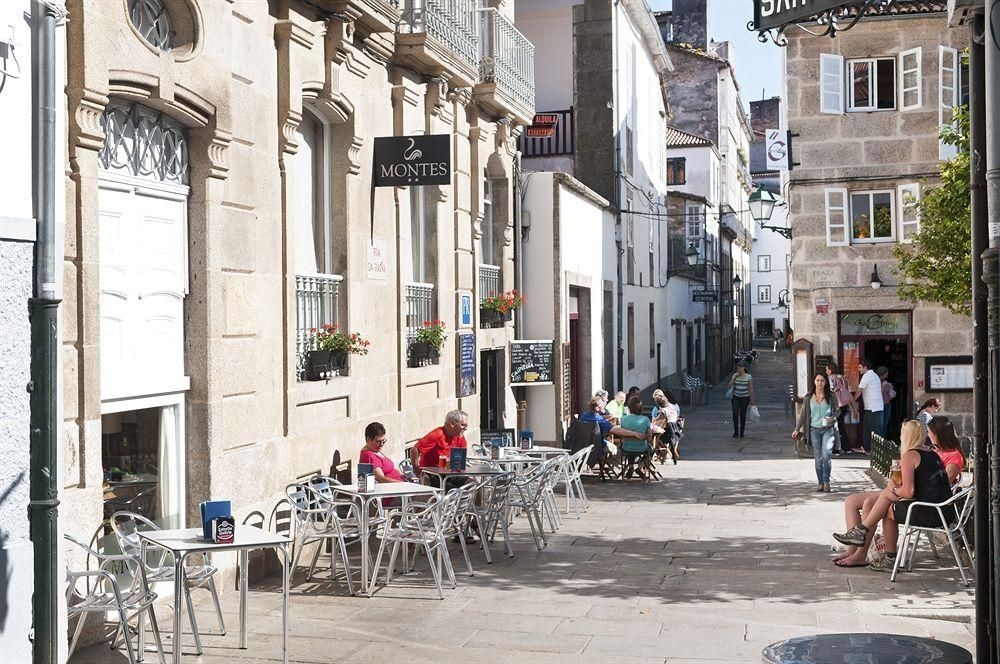 Montes Pension Boutique1