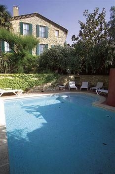 Hostellerie Le Castellas2