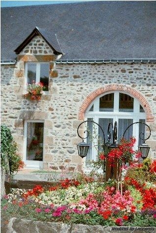 AU RELAIS DU GUE DE SELLE3