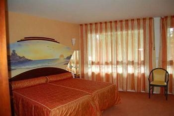 INTER-HOTEL Le Crystal - Dinard3