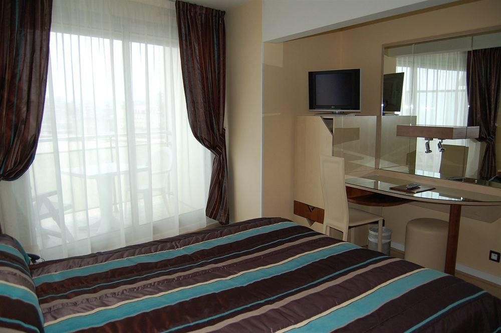 INTER-HOTEL Le Crystal - Dinard2