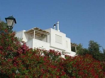 Villa Ariadni2