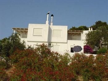 Villa Ariadni1