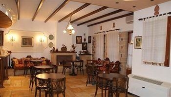 Petrino Guesthouse1
