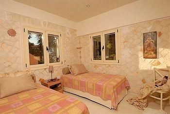 Calypso Villas- self catering1