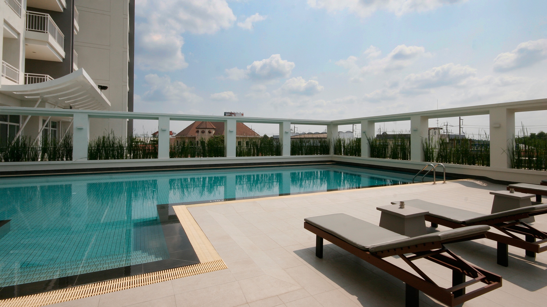 โรงแรมแคนทารี กบินทร์บุรี (Kantary Hotel Kabinburi)2