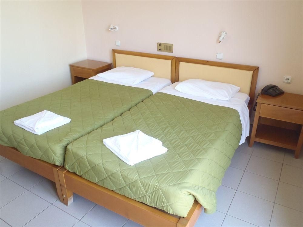 Everest Apartments2