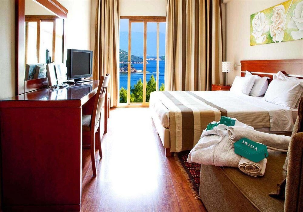 Irida Hotel3