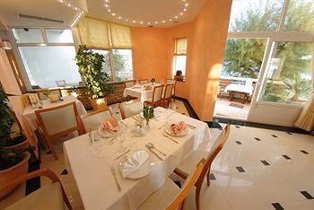 Hotel Sunce3