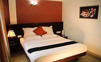 Hotel Mark's Grandeur1