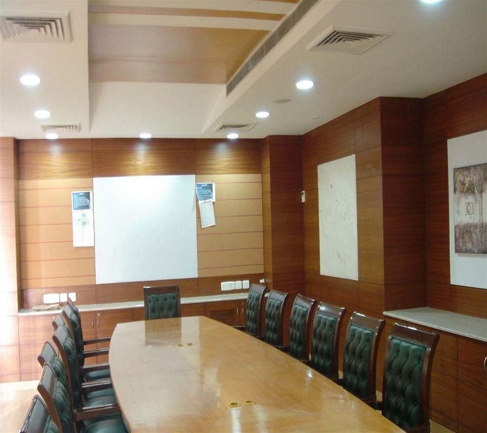 Hotel Mark's Grandeur3