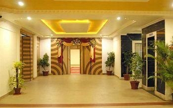 Hotel Mark's Grandeur0