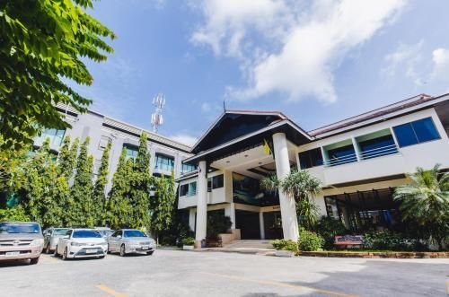 กะรน เวล รีสอร์ท (Karon Whale Resort)2