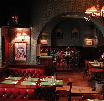 Flann O'Brien Rooms1