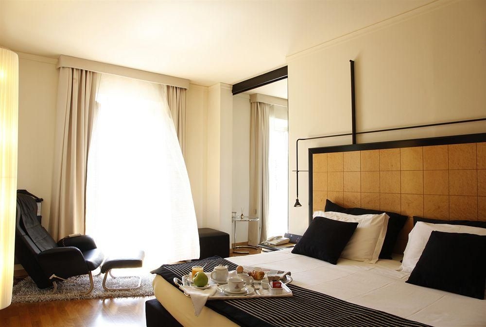 Hotel Ancora Corso Mameli3