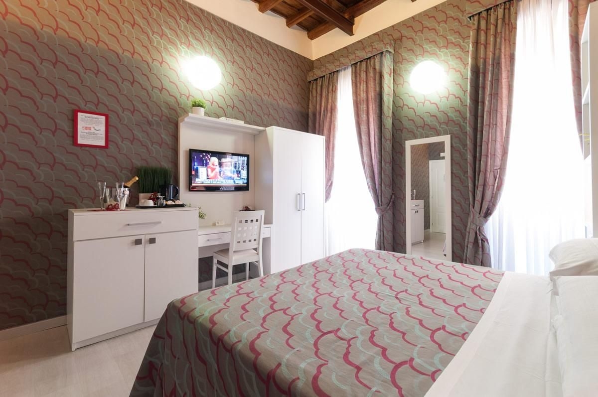 Trevi Royal Suite2