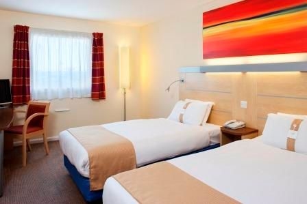 Holiday Inn Express Cardiff Airport By IHG4
