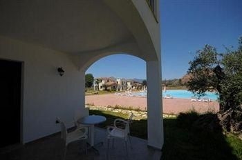 Tancau Village Beach & Resort3