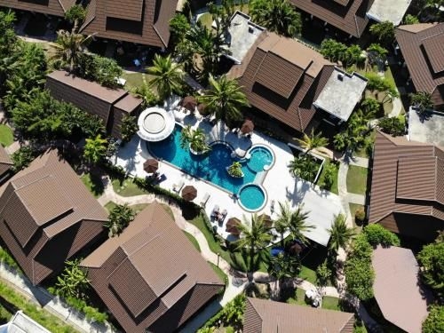 BLU PINE Villa & Pool Access1
