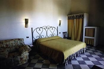 Country Hotel Borgo Alto3