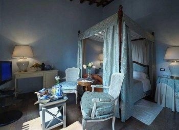 Borgo Storico Seghetti Panichi0